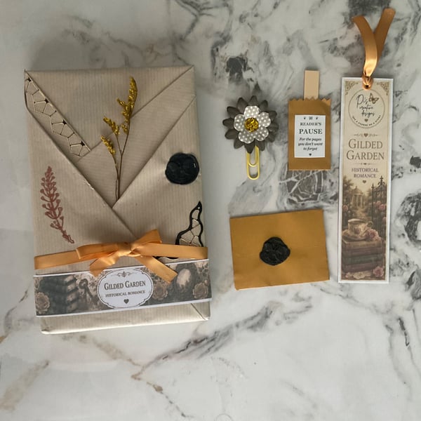 Gilded Garden – Historical Romance Mystery Book Gift – Book Lover Gift