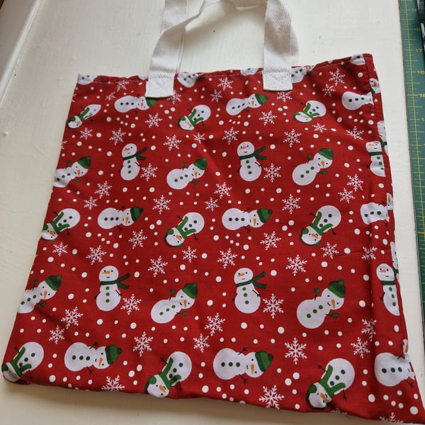 Snowman tote bag