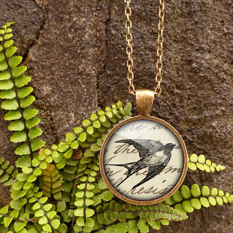 Vintage Swallow Large Necklace (ER05)