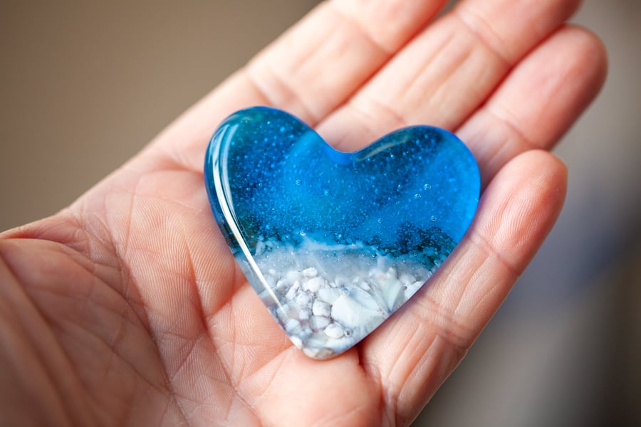 Beach and sea fused glass heart keepsake