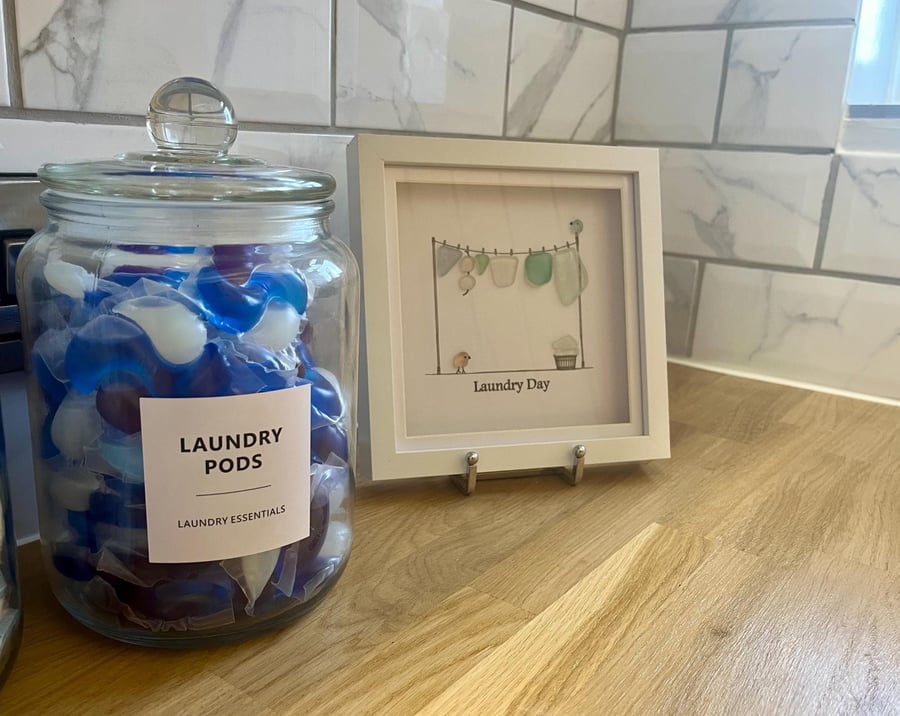 Original and unique - Laundry Day