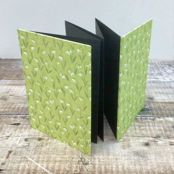 Photo Album with Snowdrop Fabric