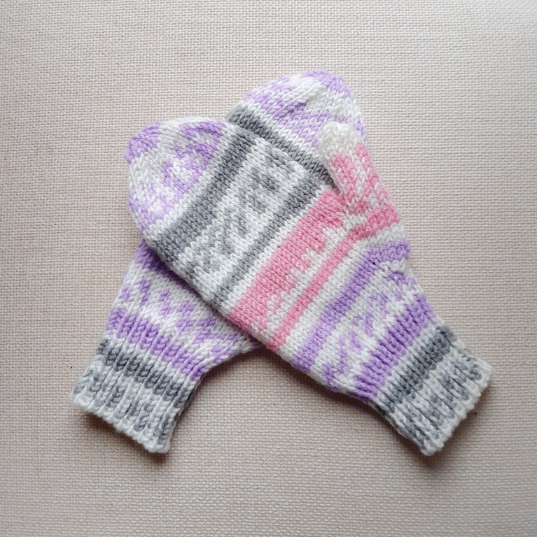 KNITTING PATTERN PDF Cherished Mittens