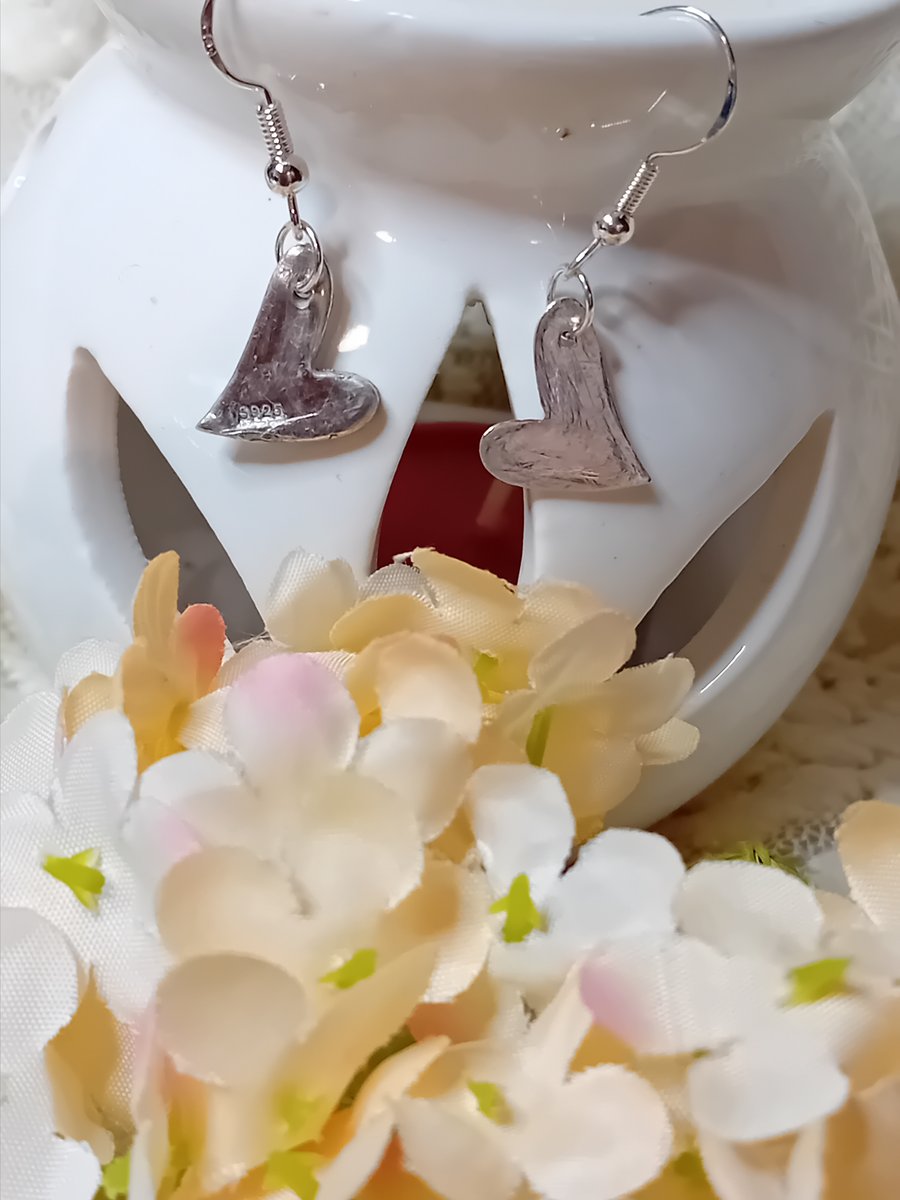 Floating Hearts Earrings