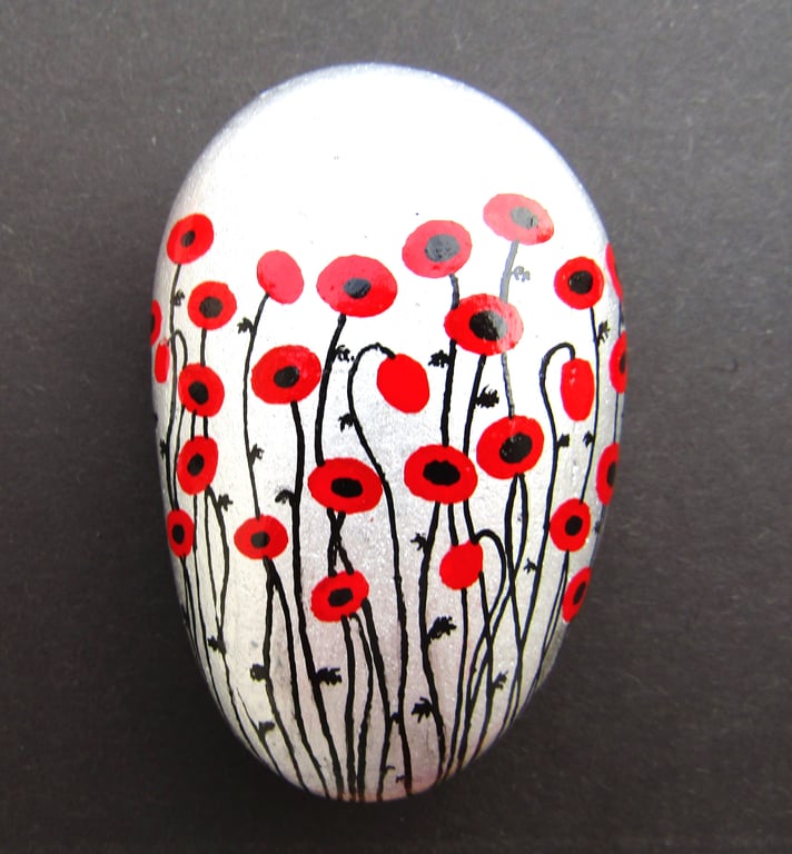 Poppy Painting, Rock Art, Flowers, Hand Painted Stone, Sympathy Gift Pebble