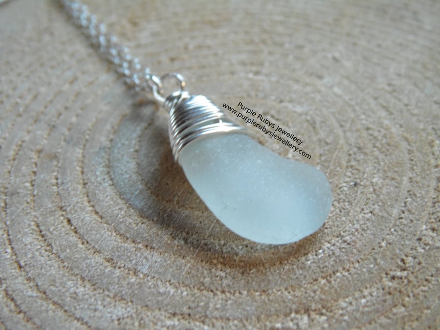 White Cornish Mermaids Tear Necklace, Sterling Silver N595