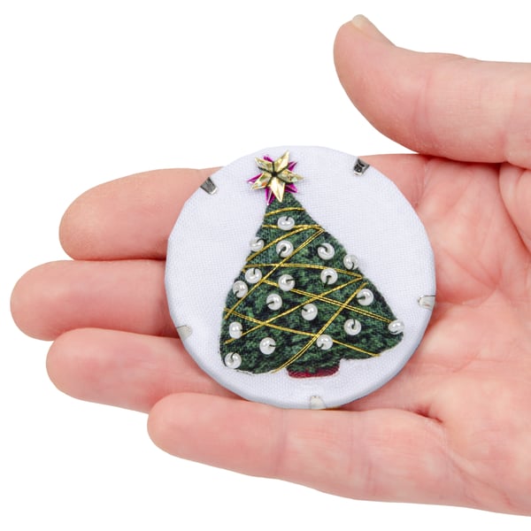 Christmas tree brooch