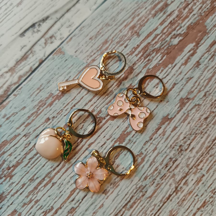 Set of 4 Stitch Markers