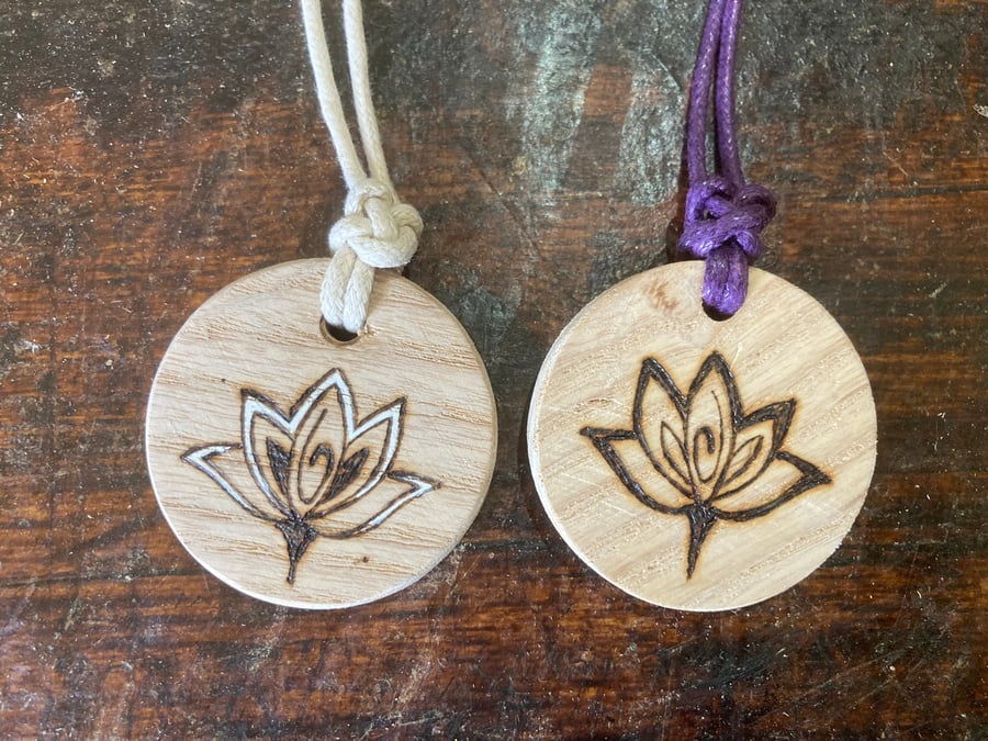 Pyrography Pendant - Lotus