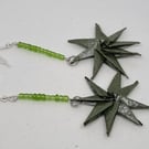 Origami star-shaped paper earrings 