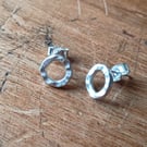 Handmade silver circle earrings with a hammered finish