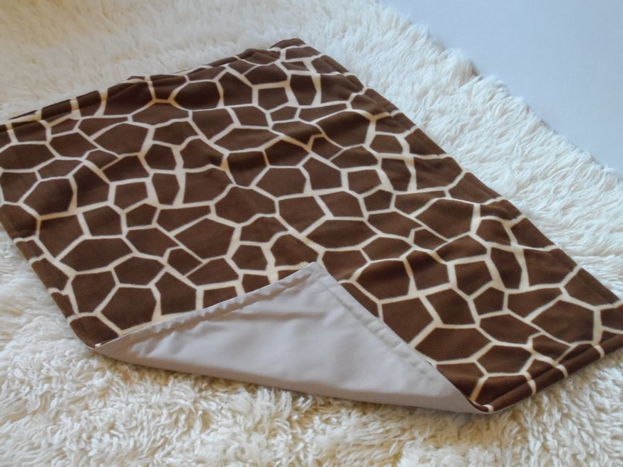 Dog Bed Duvet Cover - Giraffe 