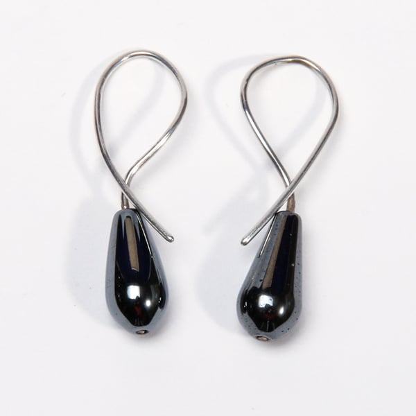 Hematite Drop Silver Earrings