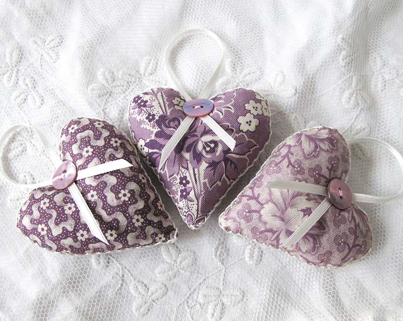SET OF 3 LAVENDER BAGS - HEART SHAPED