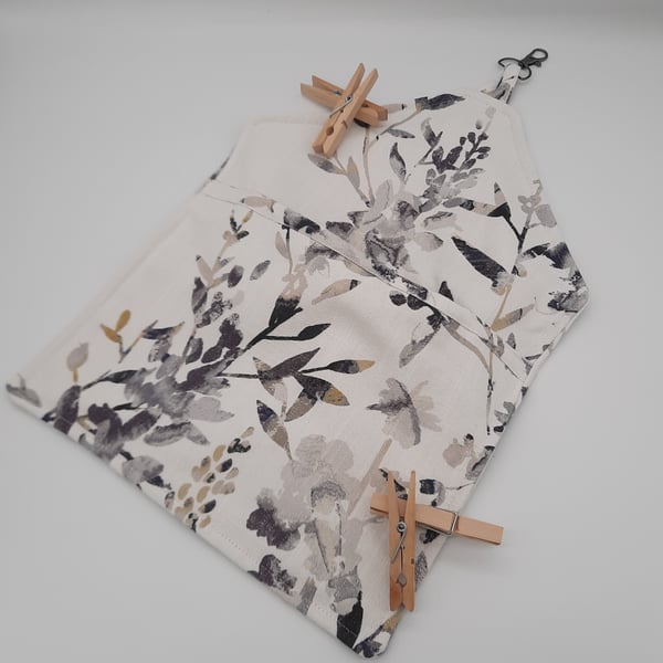 Peg bag clip on in white foliage fabric, free uk delivery.  