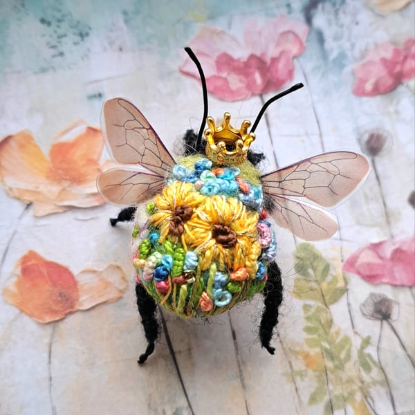Embroidered Queen Bee 