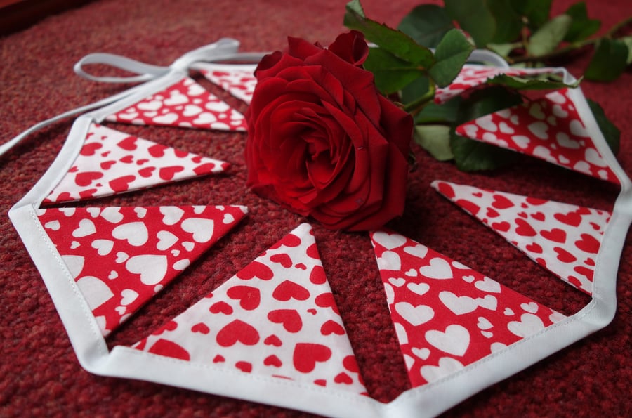 Valentine Hearts Fabric Mini Hand Crafted Bunting