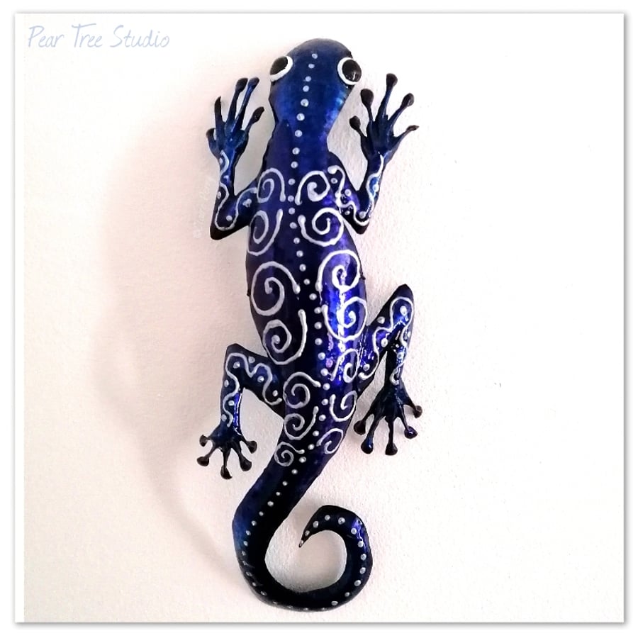 Handmade Blue Tin Gecko Metal Wall Art. Made from a Coffee Tin.