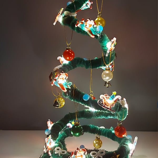  Spiral Christmas Tree with Santa Sleighs & Lights 