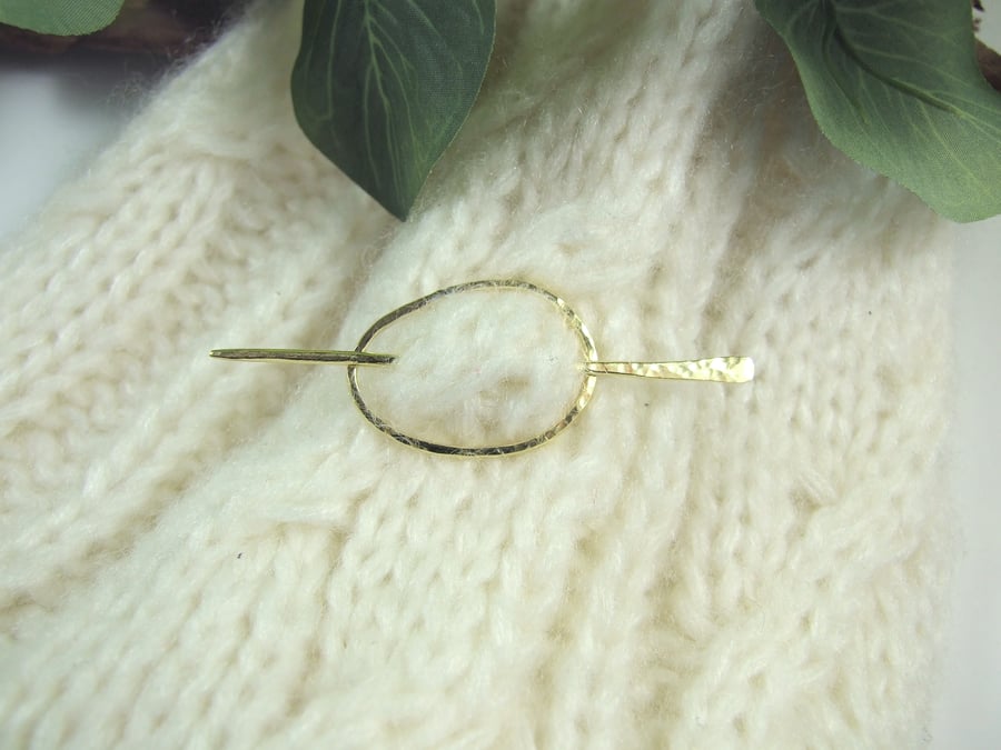 Small Shawl Pin, Brass Oval Ring and Pin, Scarf or Cardigan Clasp