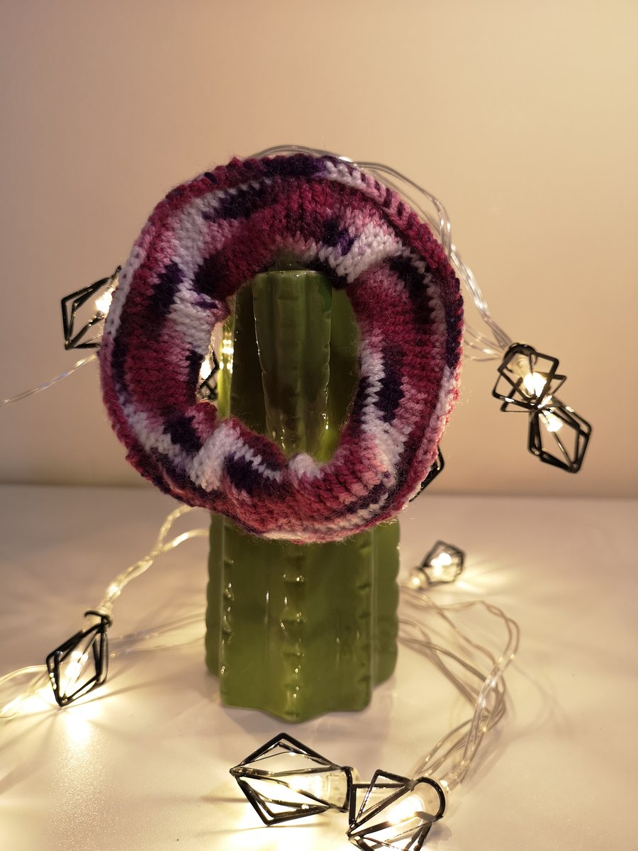 Purple-white knitted scrunchie