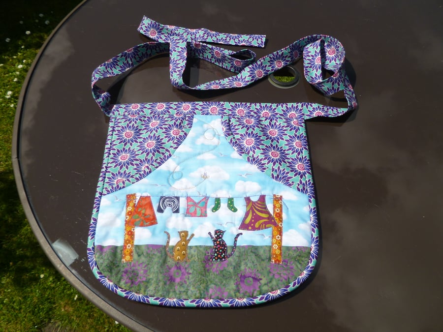 Quilted peg bag