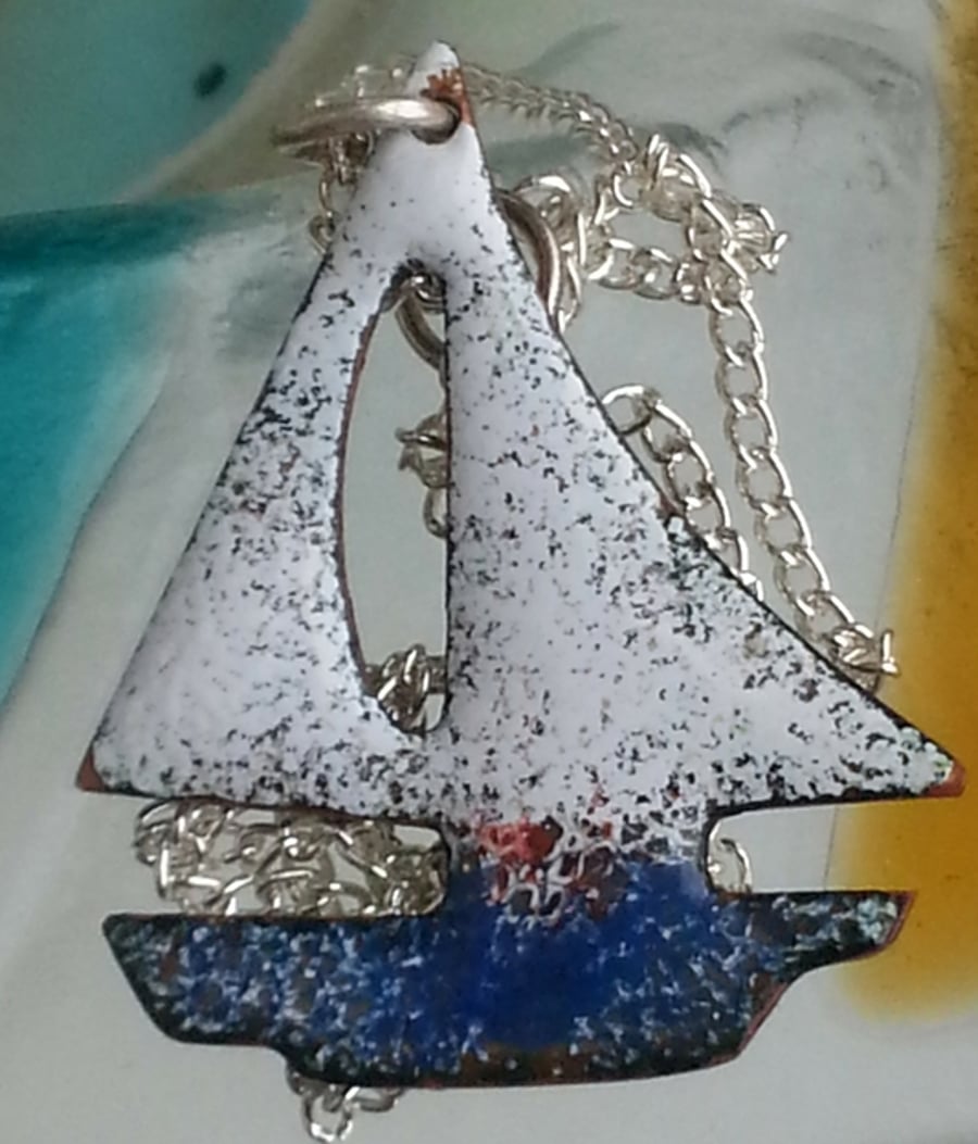 pendant - blue boat with white sails