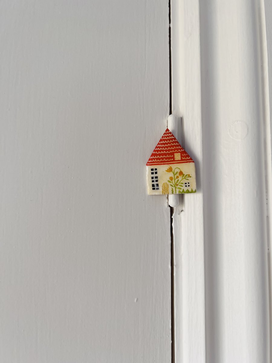 House Paper Clay Magnet - Hand painted and finished - Assorted 