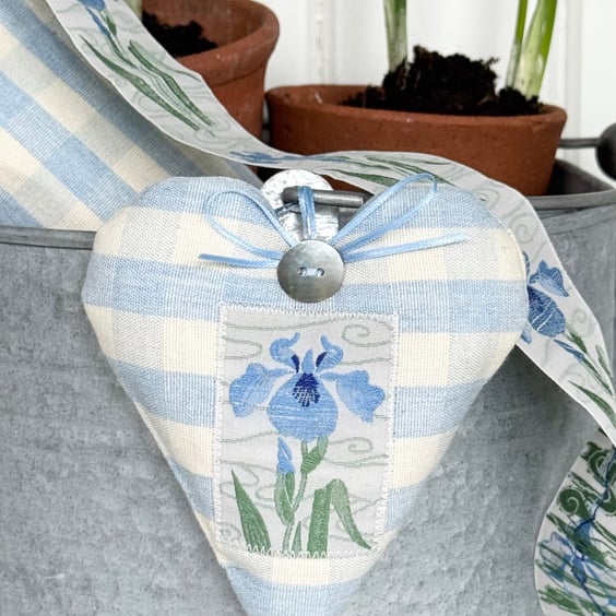 IRIS FABRIC HEART DECORATION - powder blue checks