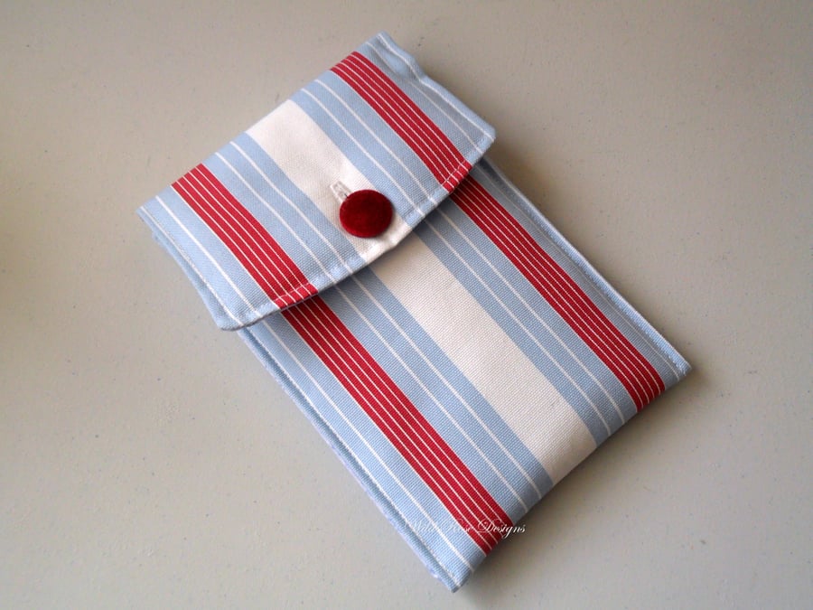  Kindle cover in red, white and blue stripes. 