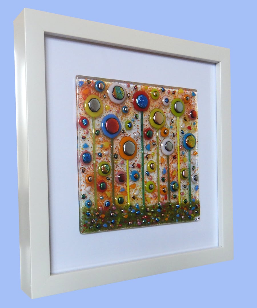 HANDMADE FUSED GLASS 'IN THE GARDEN' PICTURE.
