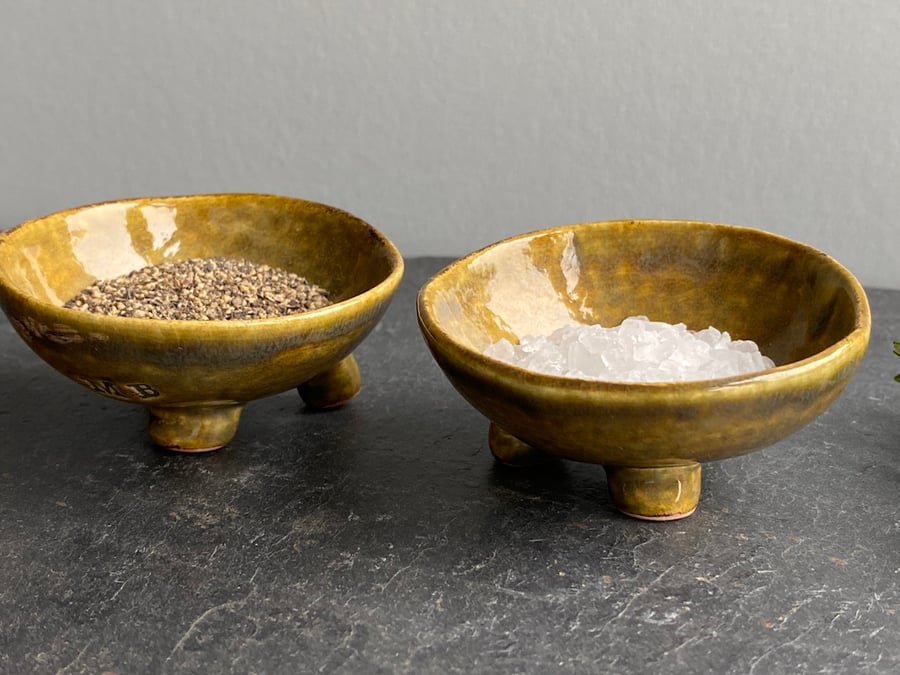 Sale Handmade set of two seasoning bowls