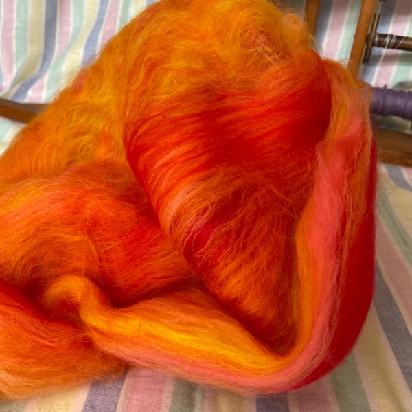 100% Wool Art Batt. Orange & Red