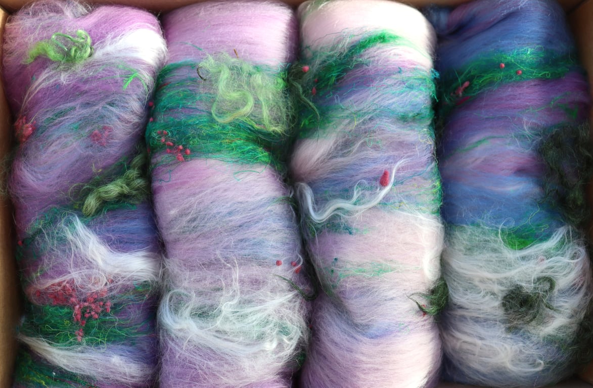 Set of 4 Art Batts - Waterlilies (Total 220g)
