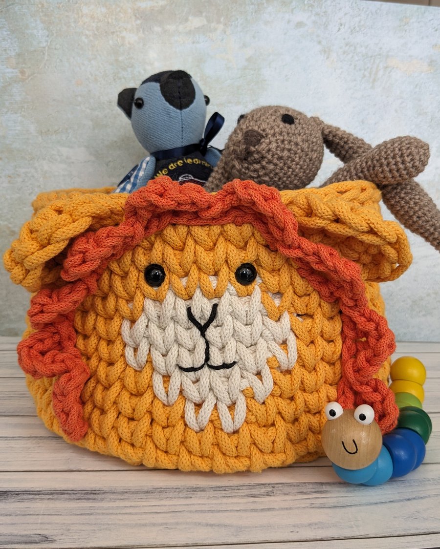 Large lion basket, Animal storage basket, Toy storage, Recycled, Gift basket