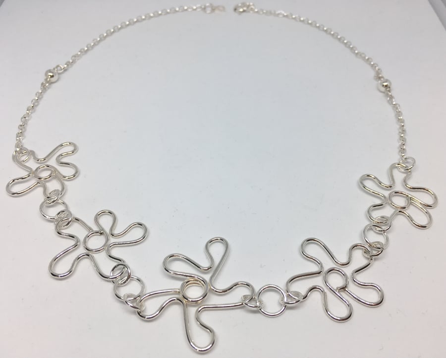 Silver flowers necklace