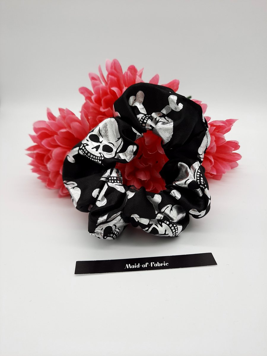 Scrunchie,  black and silver skull and cross bones. 3 for 2 offer.