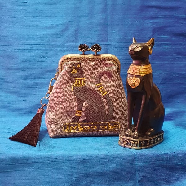 Egyptian Goddess Bastet Coin Purse