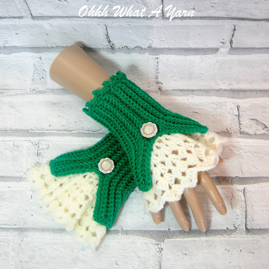 Crochet ladies Victorian style fingerless gloves