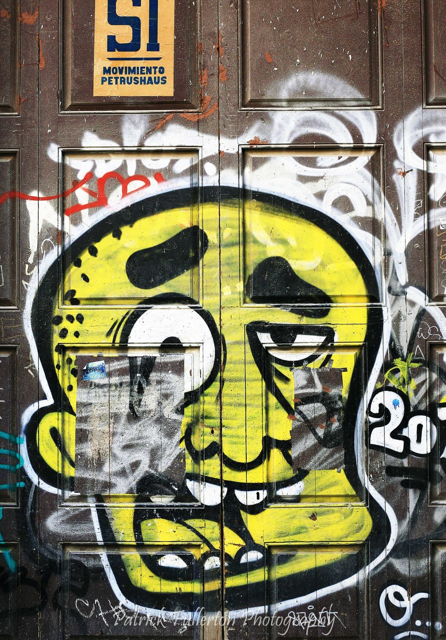 Urban Graffiti Barcelona, 5" x 7" image mounted in a 9" x 7" mount.