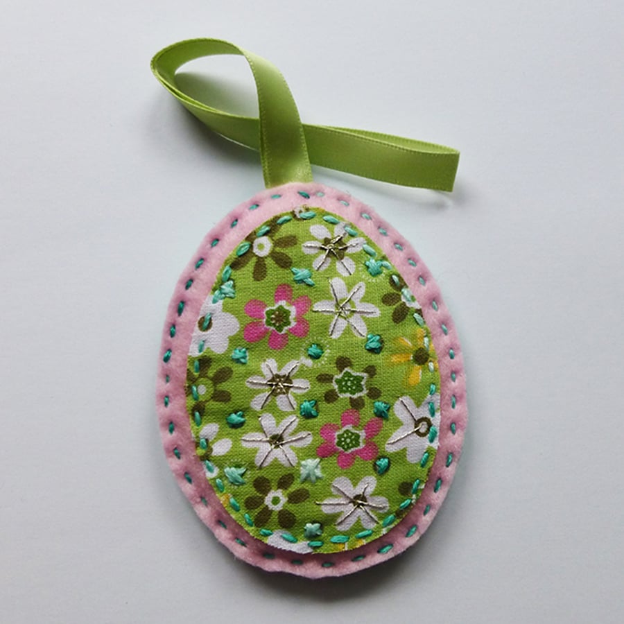 Hanging decoration - green and pink