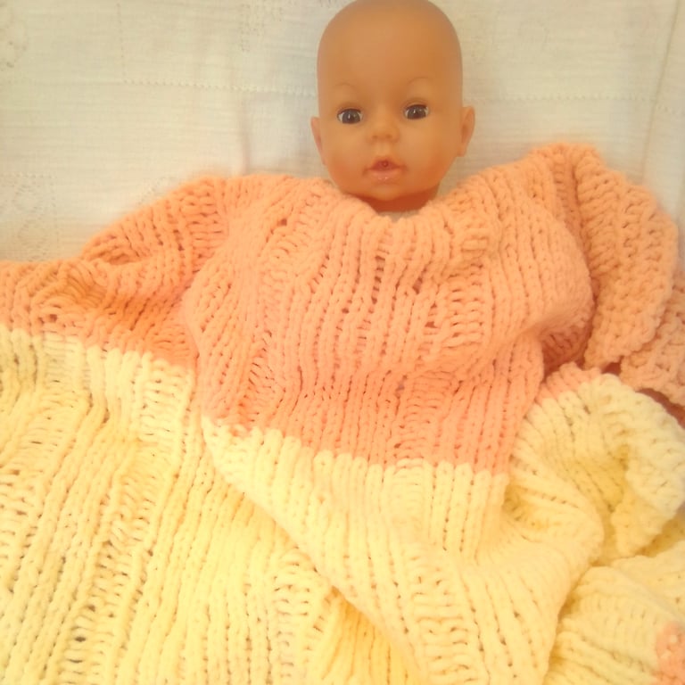 Baby's Blanket Made with Soft Fleecy Yarn, Baby Shower Gift, Coming Home Gift