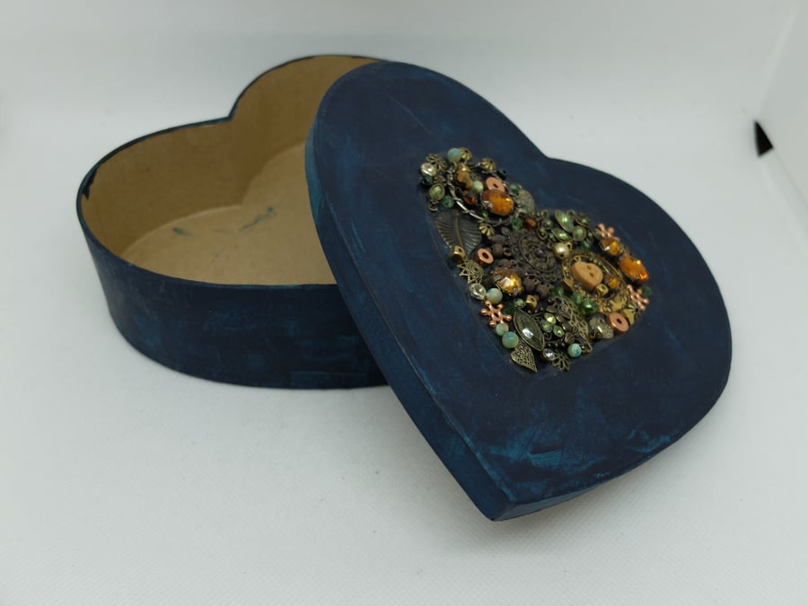 Painted and decorated heart-shaped cardboard gift box