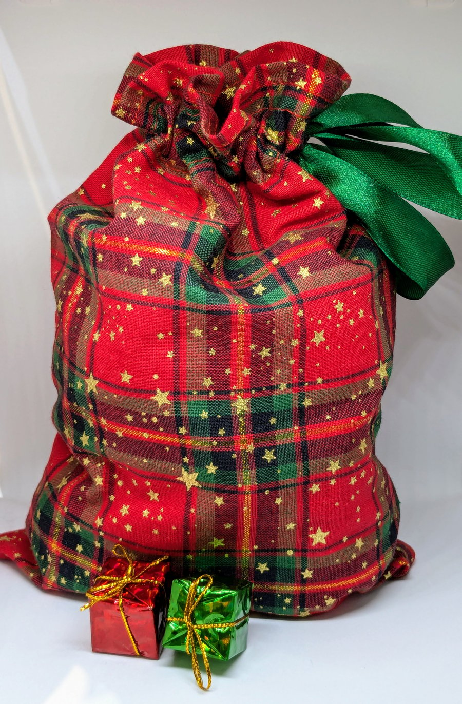 Christmas gift bag-medium