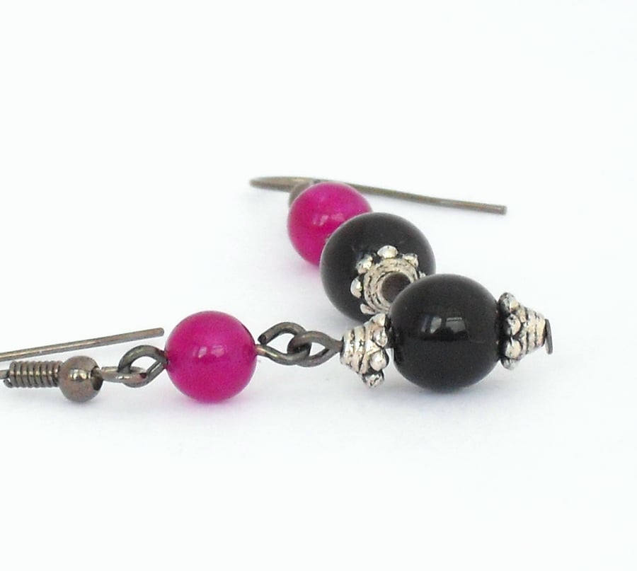Black & rose pink earrings - onyx and alexandrite