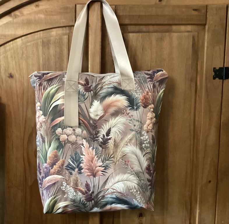 Large Tote Bag, Botanical Tote Bad, Water Repellant Bag, Pampas grass 