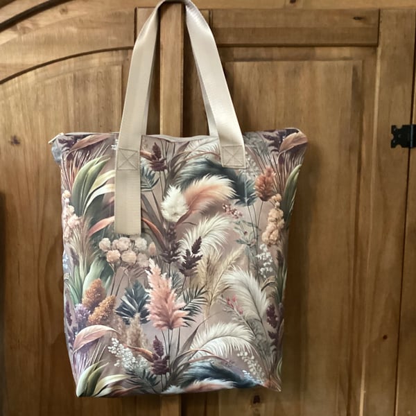 Large Tote Bag, Botanical Tote Bad, Water Repellant Bag, Pampas grass 
