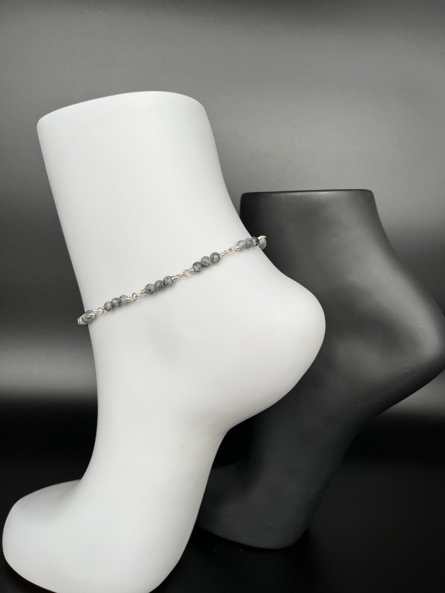 Silver grey beaded anklet
