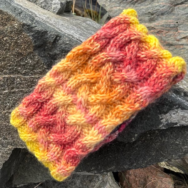Hand knitted wool headband , featuring Celtic knot pattern.Lined      MARIGOLD 