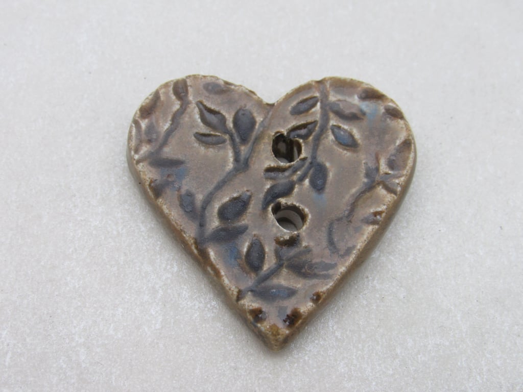 Medium Stormy Olive Leaf Sprig Texture Heart Shaped Ceramic Button
